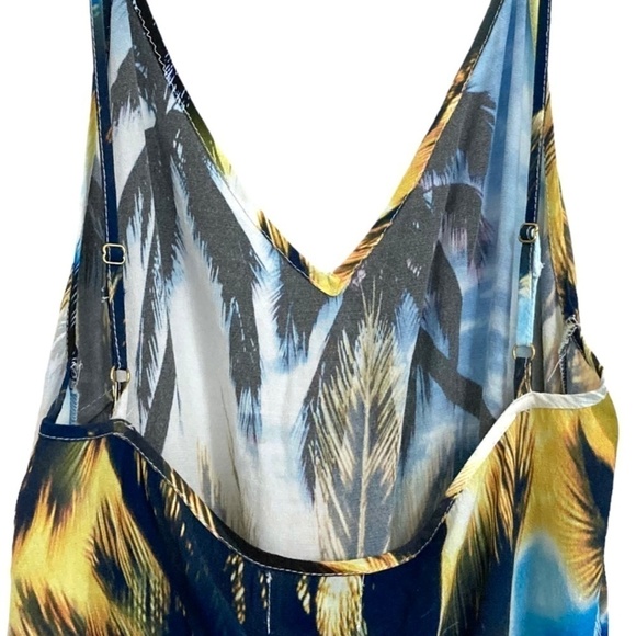 SUBOO Palm Print Open Back V-Neck Tropical Boho Playsuit Romper - Picture 11 of 13